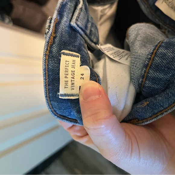 Madewell Perfect Vintage Jeans Distressed Light Wash - Picture 7 of 7